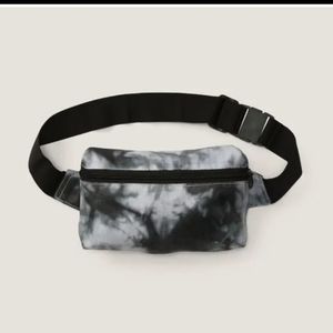 Victoria Secret fanny/backpack convertible